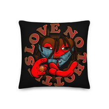 Load image into Gallery viewer, Love no Thottie Heart Premium Pillow