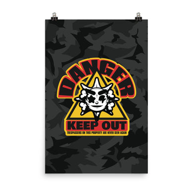 Keep Out Poster black